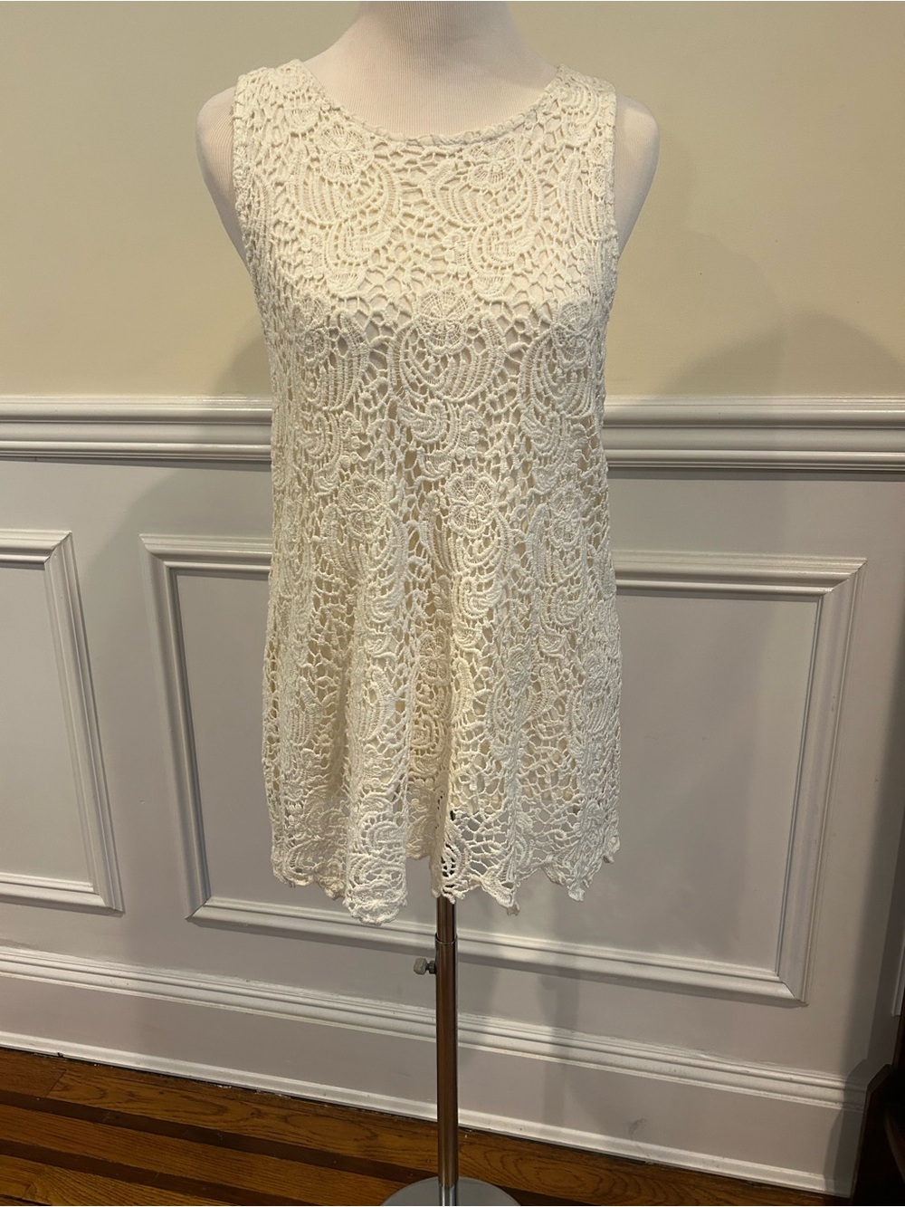 Lucky Brand Crochet Lace Sleeveless Tunic Top in Ivory size L